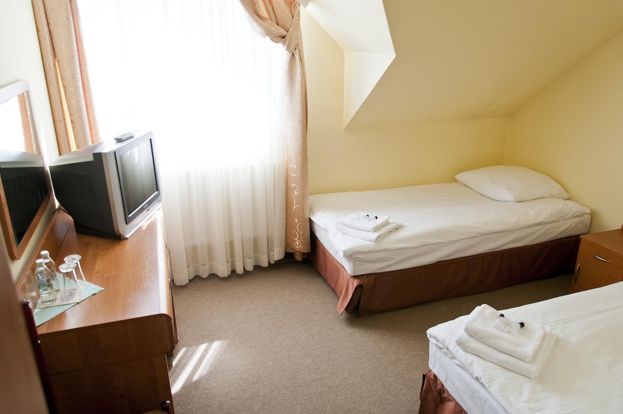 Hotel Olenka Szydlowiec Szoba fotó